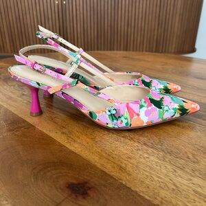 SOLD - Nine West Pink Floral Kitten Heels Size 9